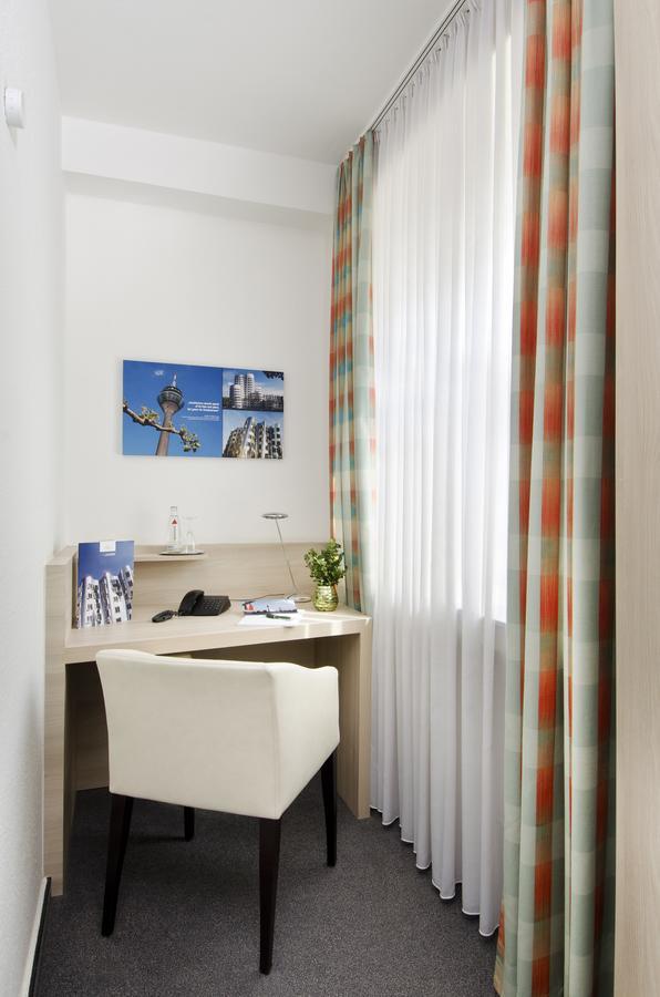 Hotel Am Hofgarten Düsseldorf Eksteriør billede