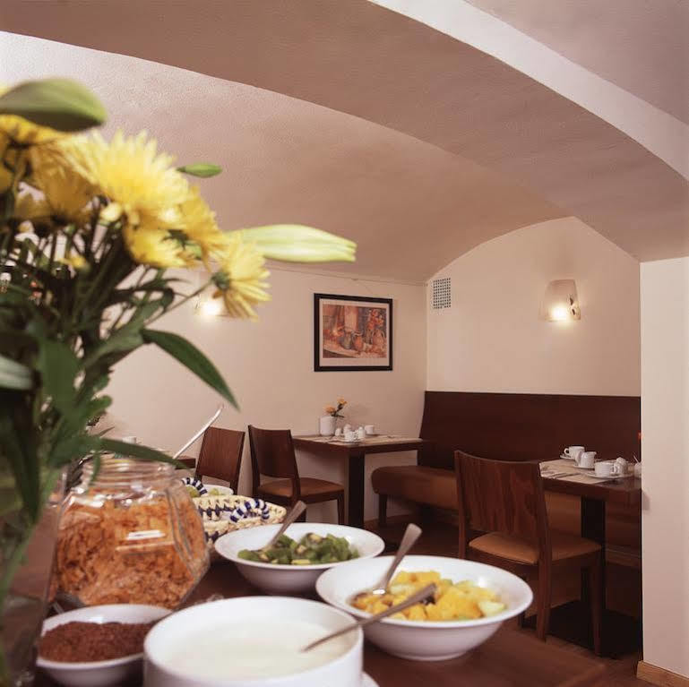 Hotel Am Hofgarten Düsseldorf Eksteriør billede
